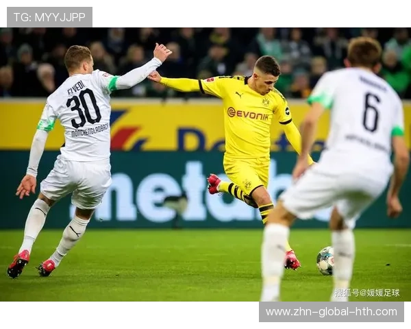 德甲多特快速反击频频得手,主场笑声不断